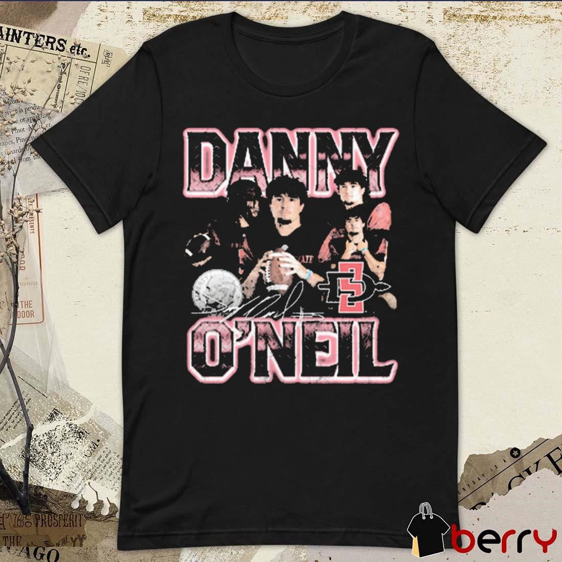 Danny O’Neil San Diego State Aztecs football 90s Graphic Signature t-shirt