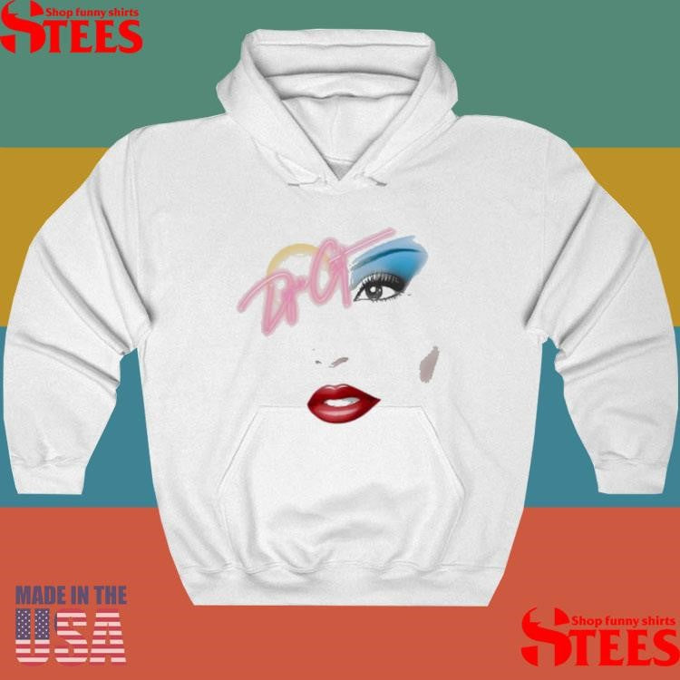 Doja Cat Serving Face T-shirt