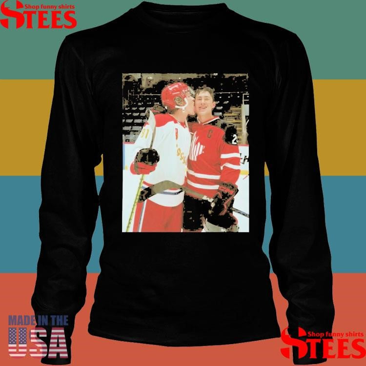 Ilya Rozanov Licks Shane Hollander T-shirt