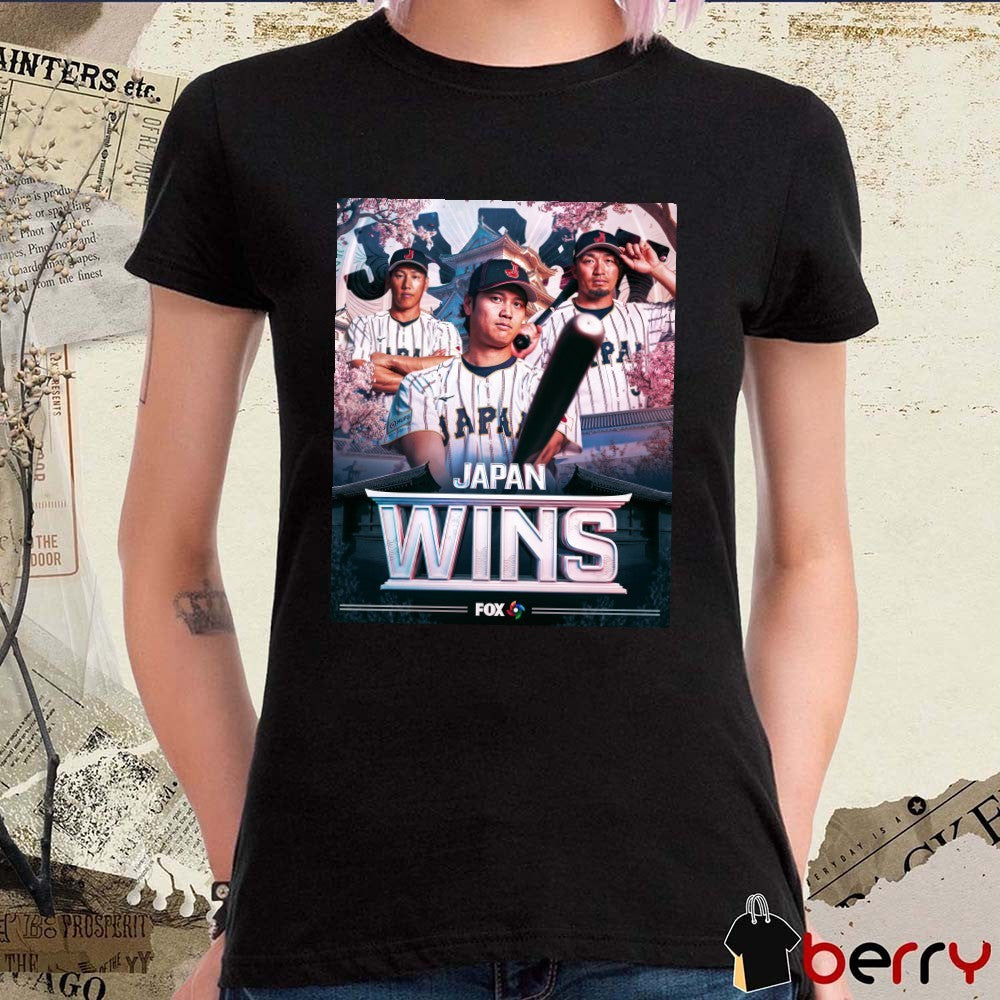 Japan Beats Korea 8-6 To Move To 2-0 In Pool C Poster t-shirt