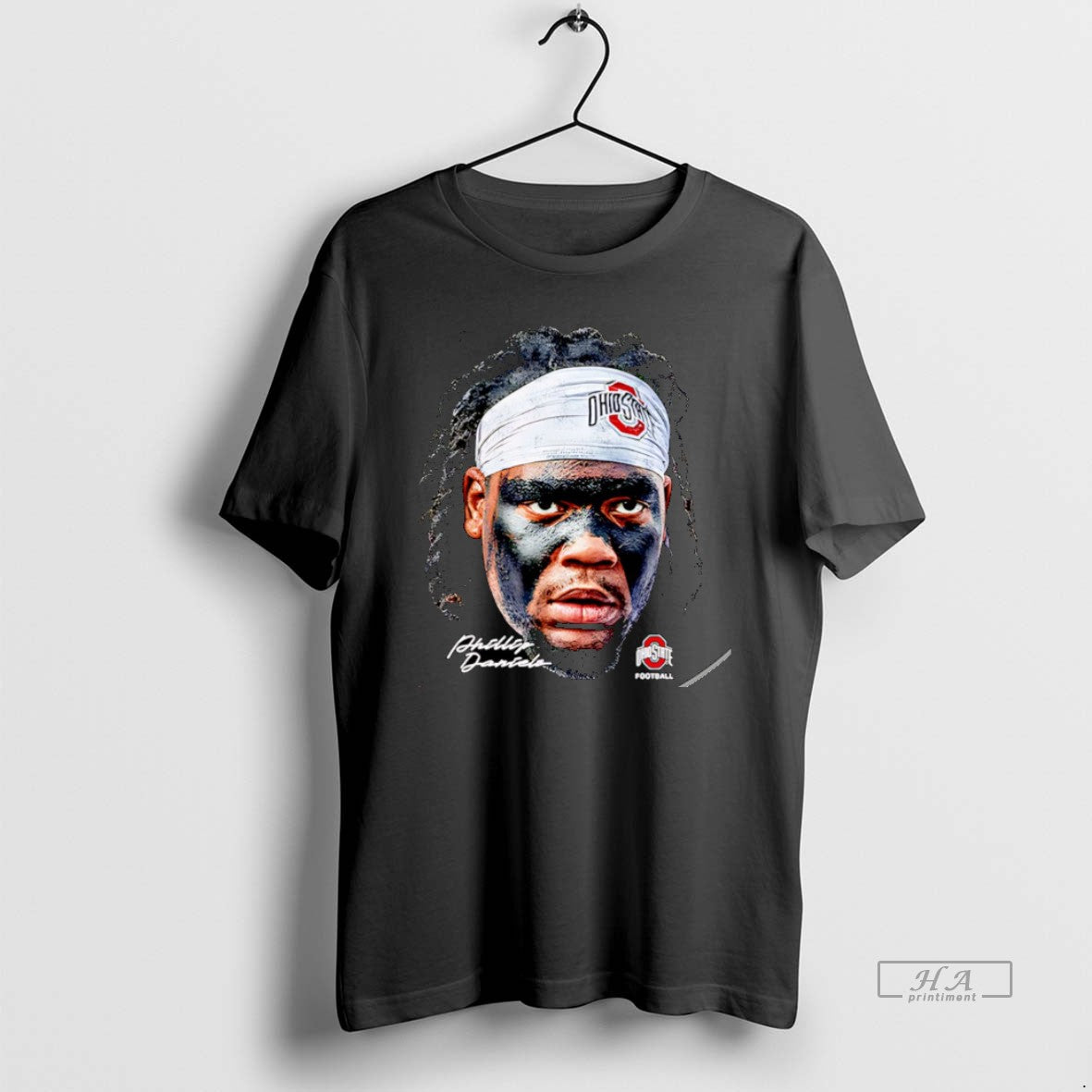 Official Phillip Daniels Ohio State Basketball Game Face Christmas T-Shirts, Hoodie, Sweatshirt | CiraTrend.com