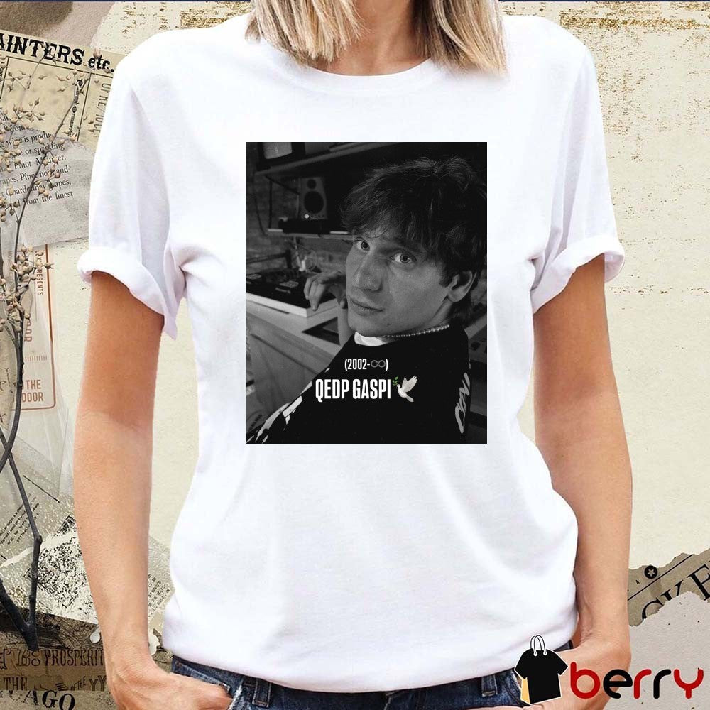 Qedp Gaspi Prim Díaz 2002 – 2026 La Selección Noticias Poster t-shirt