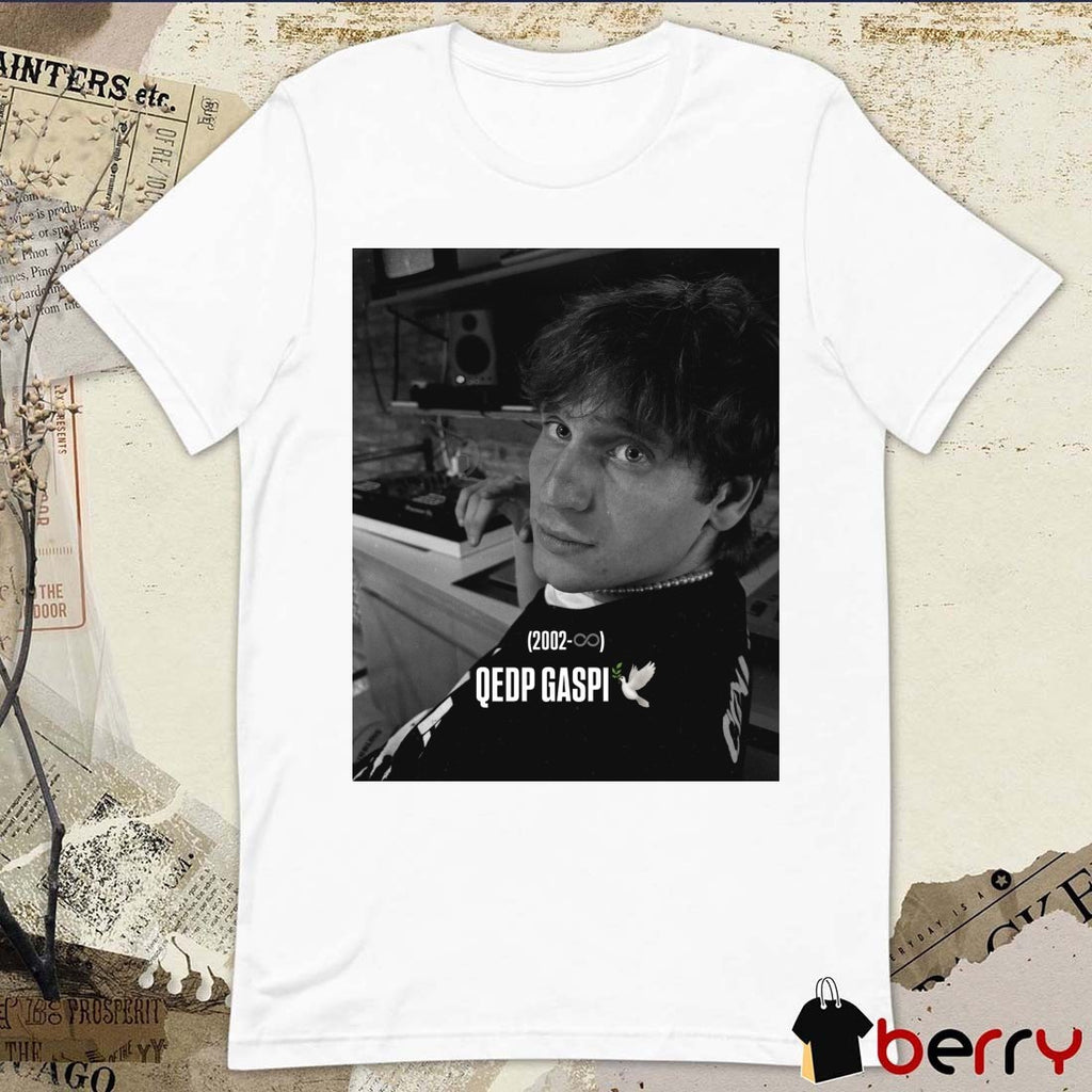 Qedp Gaspi Prim Díaz 2002 – 2026 La Selección Noticias Poster t-shirt