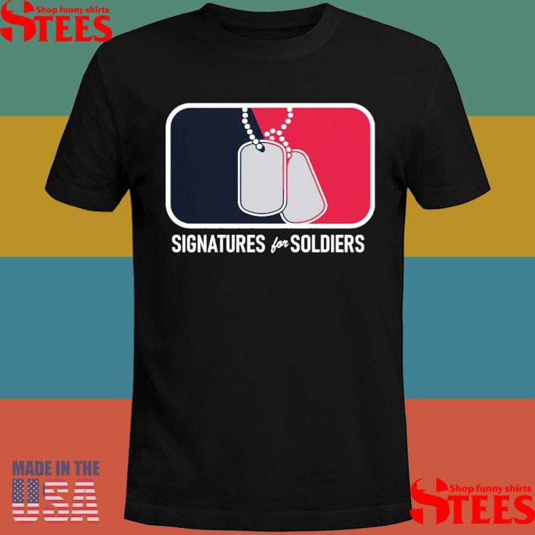 Signatures For Soldiers Dog Tags T-shirt