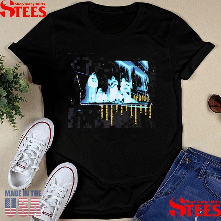 Split Chain Scratchy Logo Shirts