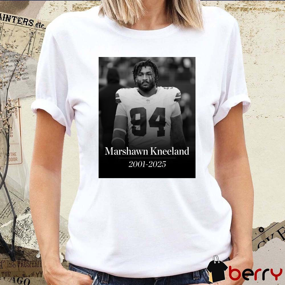 The Cowboys Announced Defensive End Marshawn Kneeland Died At The Age Of 24 2002 – 2025 Sports Illustrated Poster t-shirt
