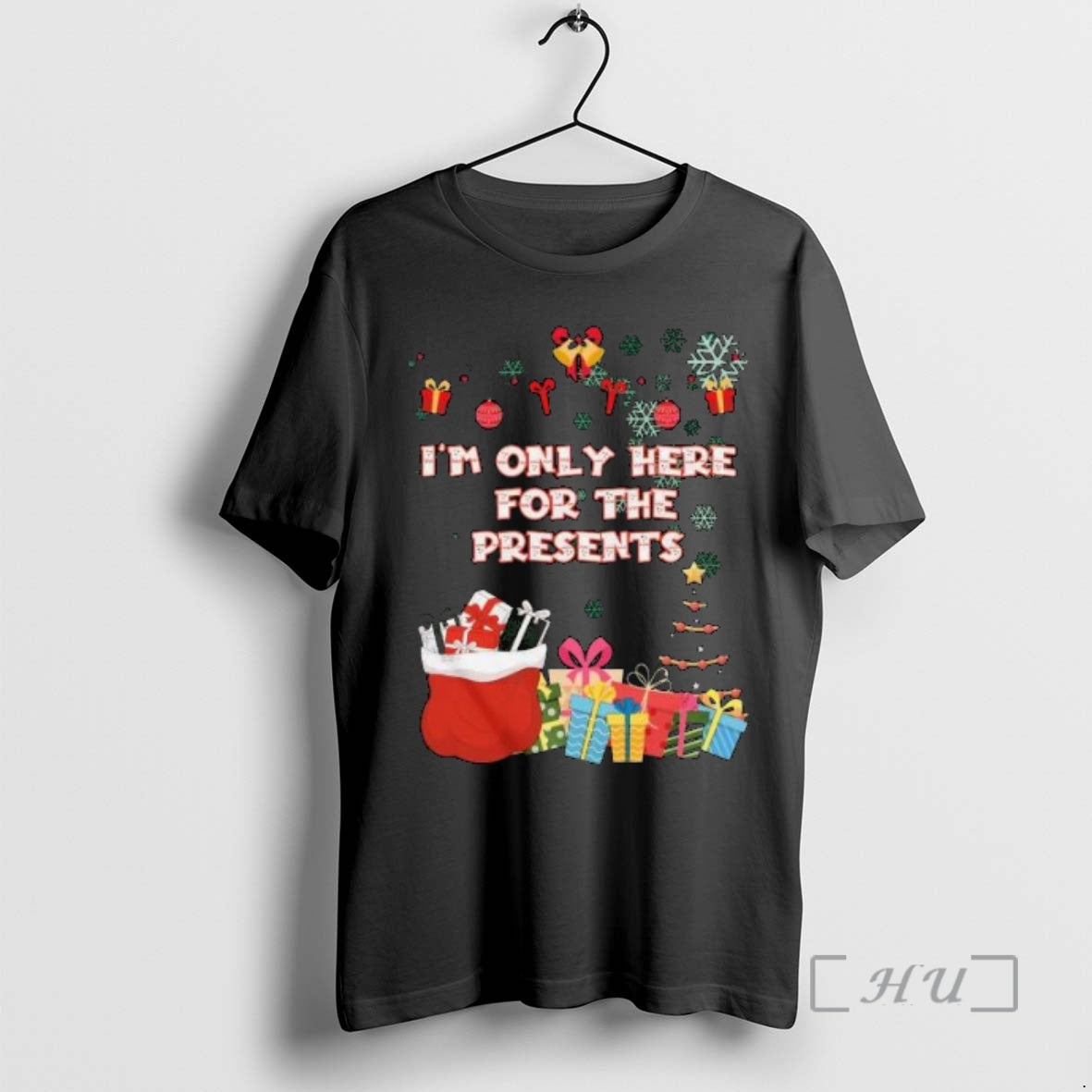 Officials Im Only Here For The Presents Circle Black T-Shirts, Hoodie, Sweatshirt | CiraTrend.com