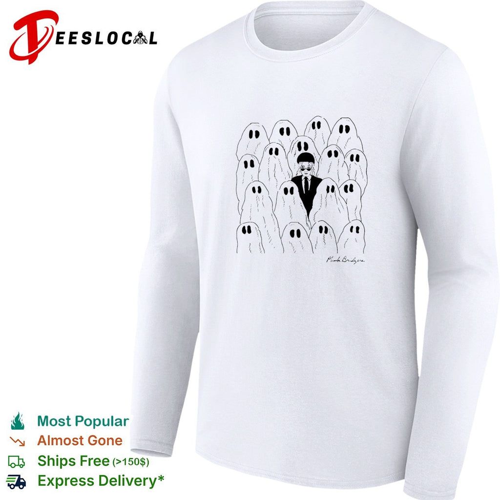 Phoebe Bridgers standning next to ghosts shirt