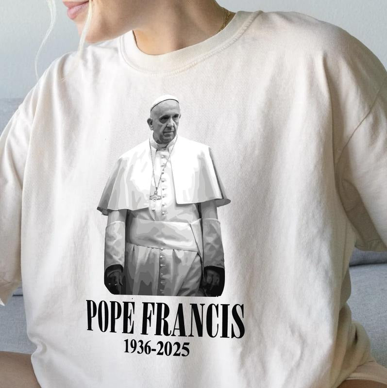Pope Francis Shirt, Vintage Pope Francis Pray Shirt, Pray Pope, Pope Francis Fan Tee, Pope Dead Year Hoodie, Sweatshirt