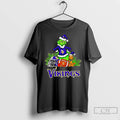 Premium The Grinch And Max Minnesota Vikings Christmas Helmet Items T-Shirts, Hoodie, Sweatshirt | CiraTrend.com