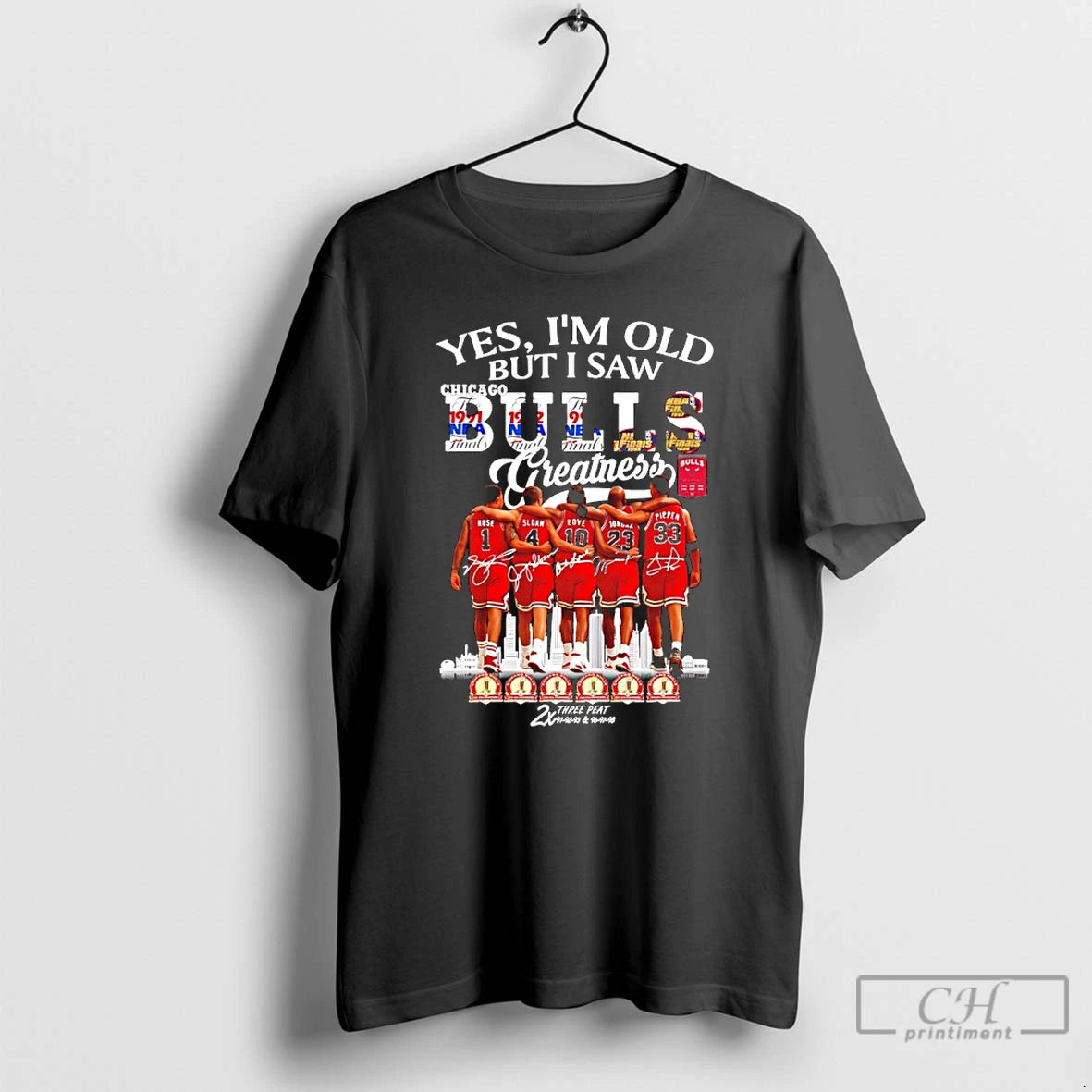 Premium Yes Im Old But I Saw Chicago Bulls Greatest Players Skyline Signatures T Shirts Hoodie, Sweatshirt | CiraTrend.com