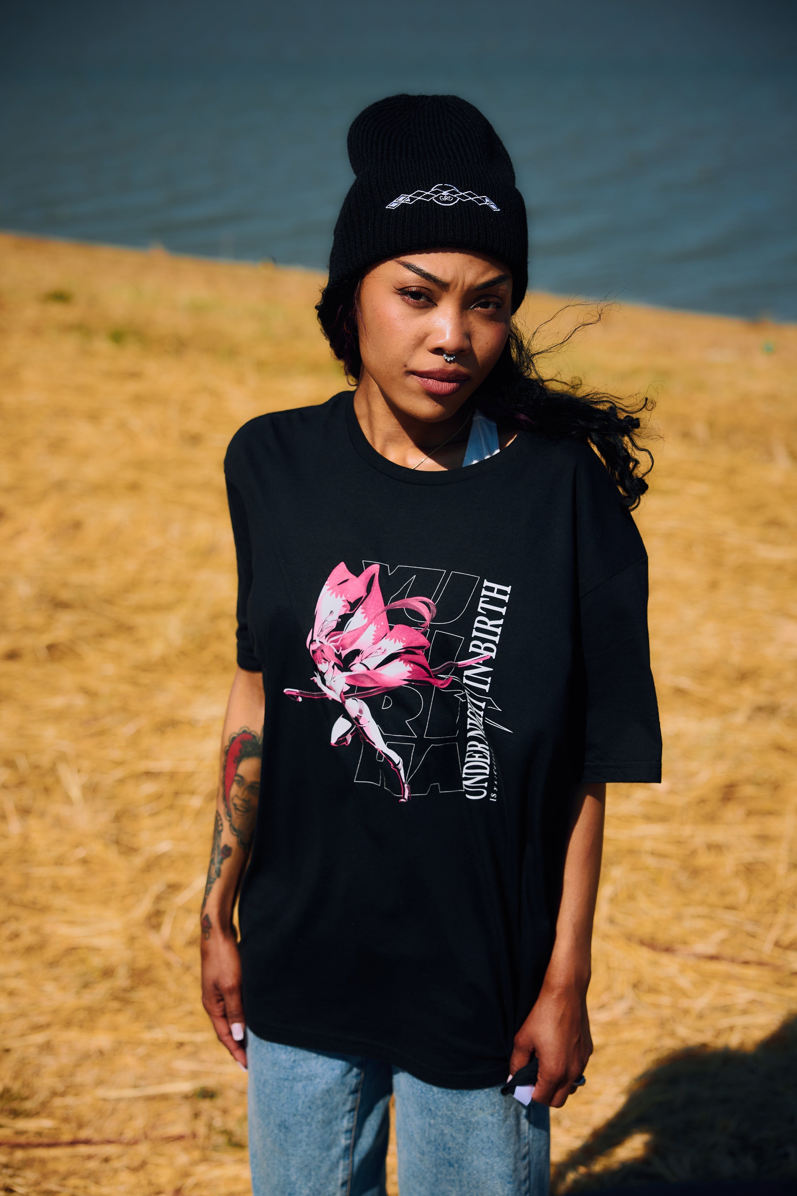 UNDER NIGHT IN-BIRTH - 'Yuzuriha' T-Shirt - Black Hoodie, Sweatshirt | CiraTrend.com (Image 1)