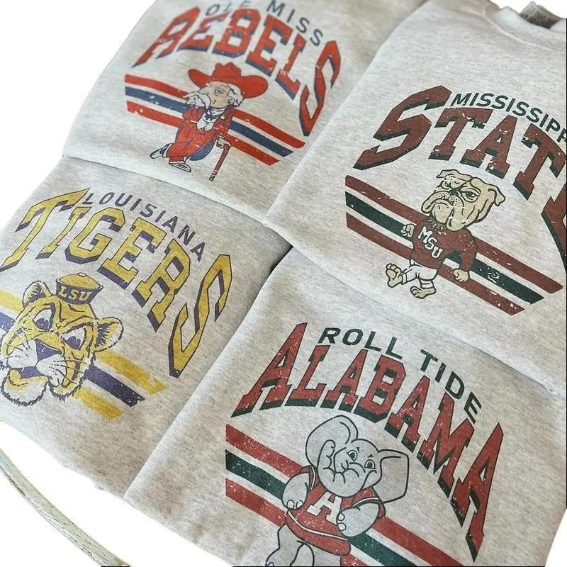 Retro College Football Mascot Crewneck Ash Grey Sweatshirt Classic Menswear Tops Cotton Sweaters   Sport Fabric Casual...