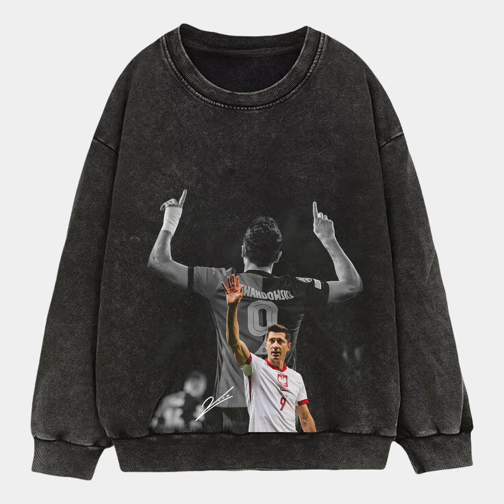 Robert Lewandowski V1 TEE Hoodie, Sweatshirt | CiraTrend.com (Image 4)