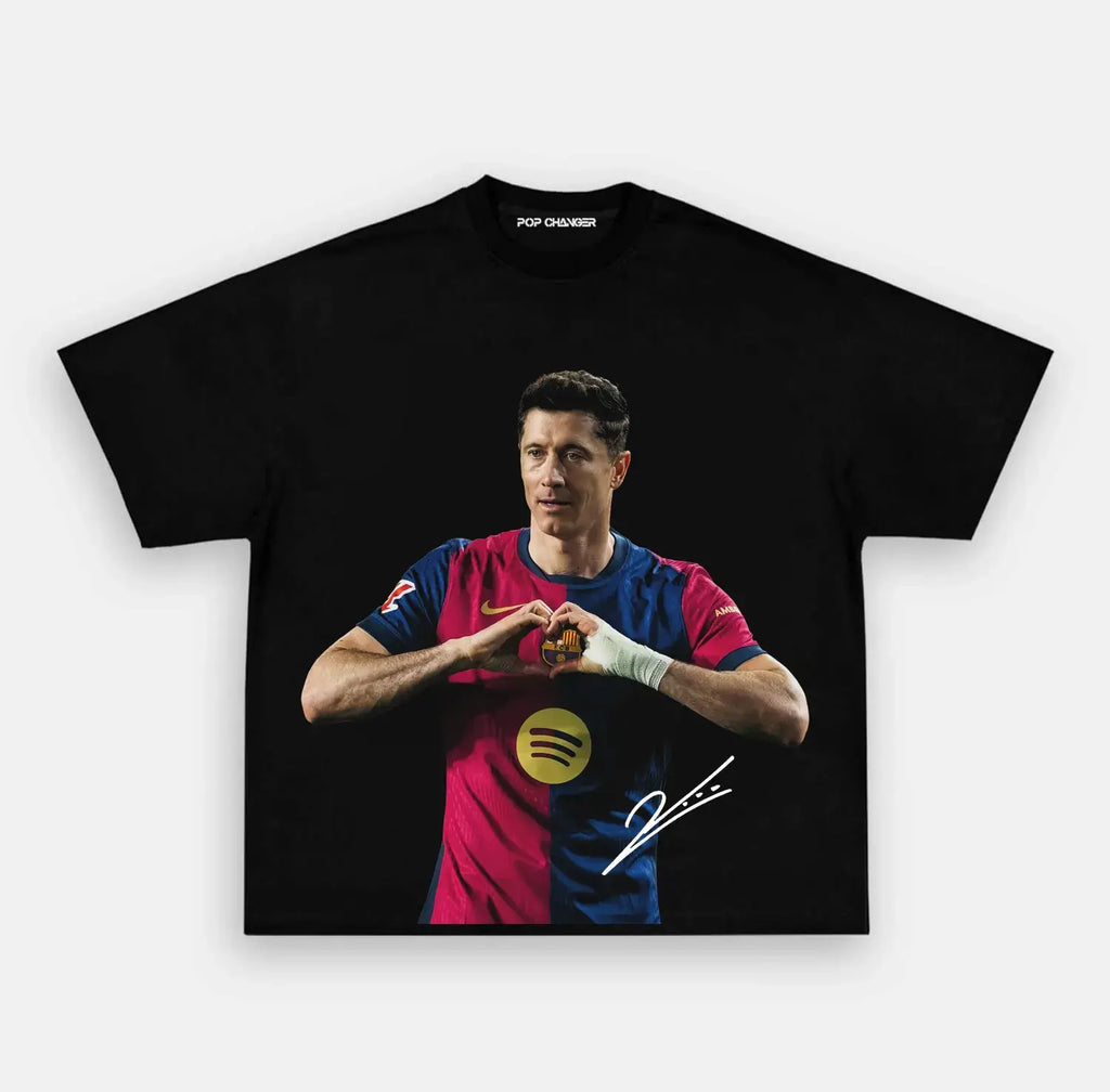 Robert Lewandowski V4 TEE Hoodie, Sweatshirt | CiraTrend.com (Image 1)