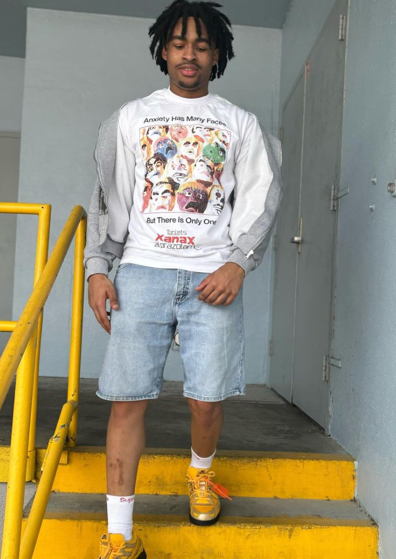 ANXIETY HAS MANY FACES WHITE HEAVY WEIGHT T-SHIRT Hoodie, Sweatshirt | CiraTrend.com (Image 4)