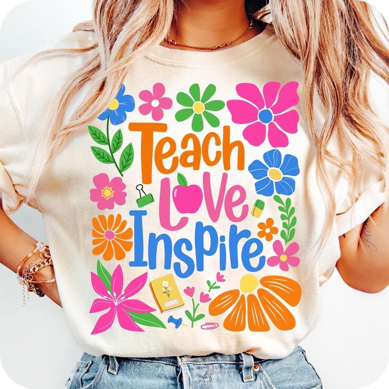 Teach Love Inspire T- Shirt, Boho Floral Teacher T- Shirt, Teacher T- Shirt, Retro Teacher T- Shirt, Teacher Gift, Teacher , Back To School Comfort Colors