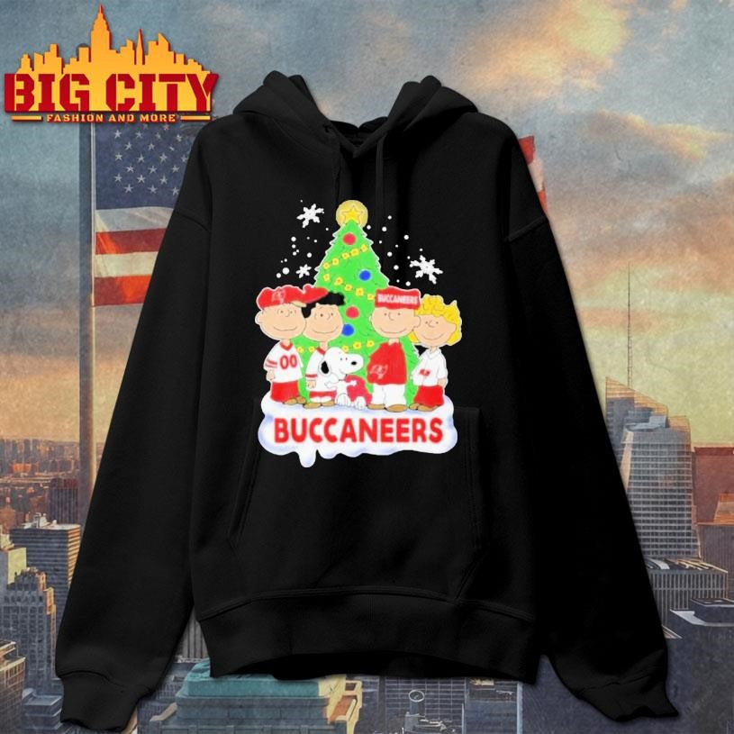 The Peanuts Characters Tampa Bay Buccaneers Christmas 2025 Shirt