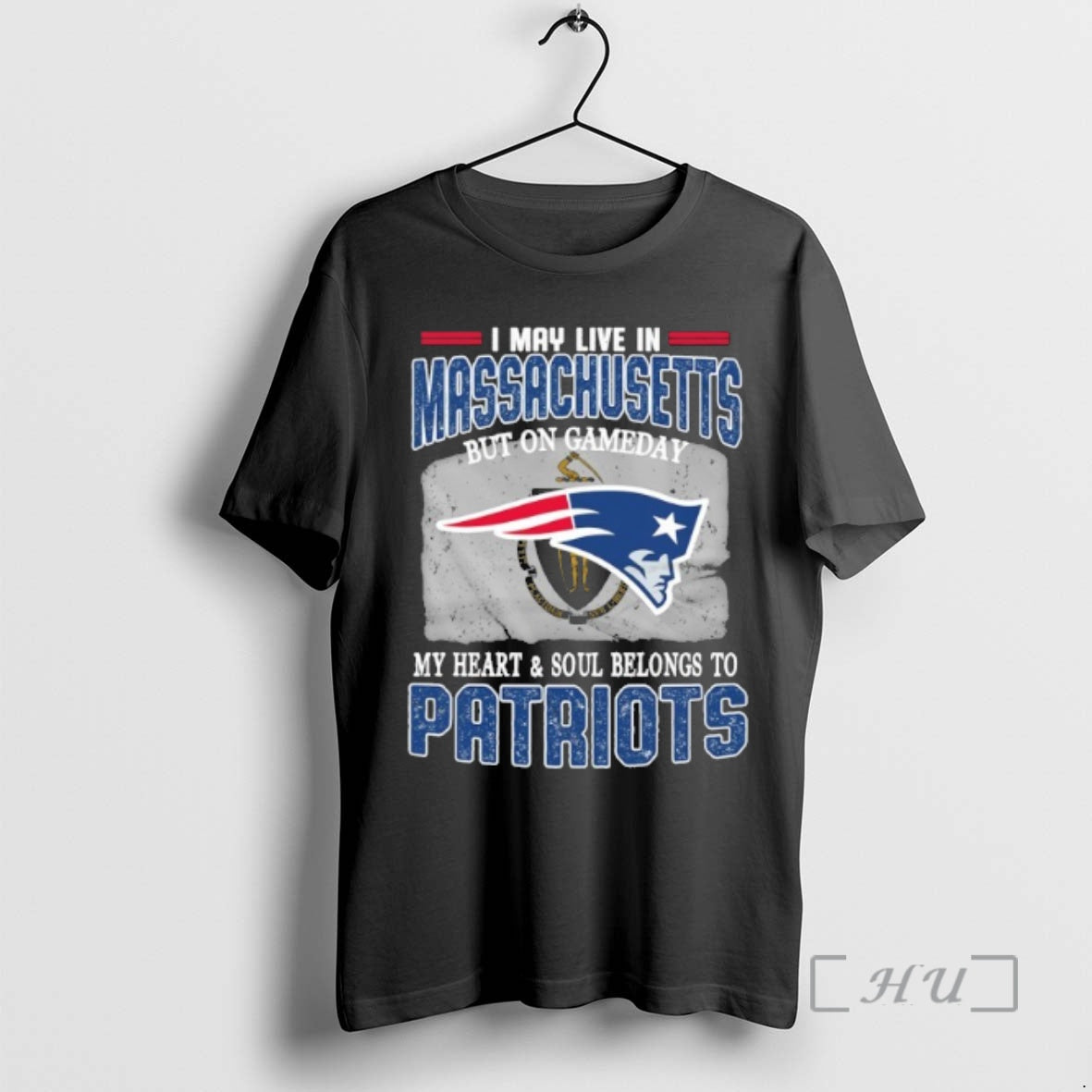 Trending I May Live In Massachusetts But On Gameday My Heart Soul Belongs To Patriots T-Shirts, Hoodie, Sweatshirt