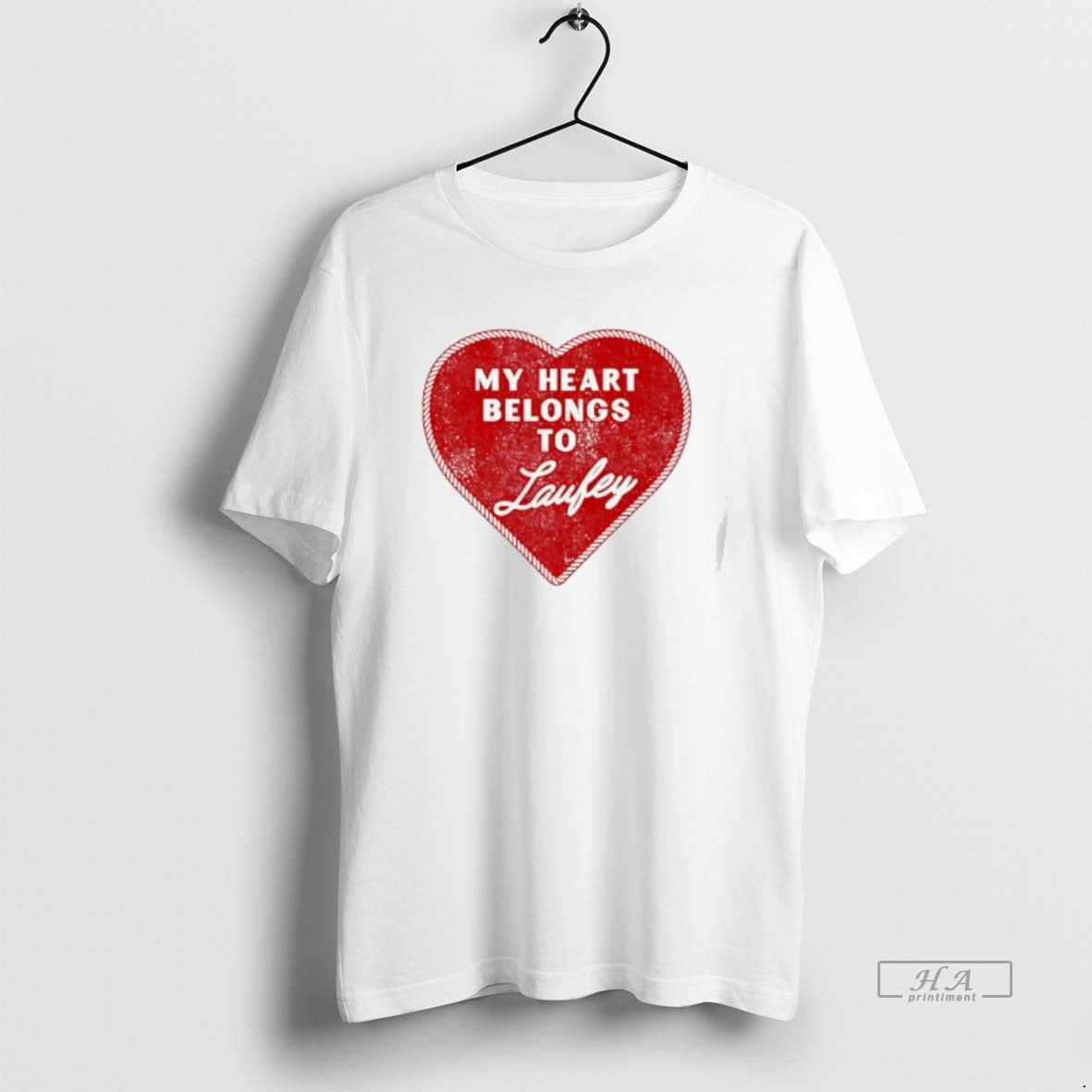 Trendy My Heart Belongs To Laufey