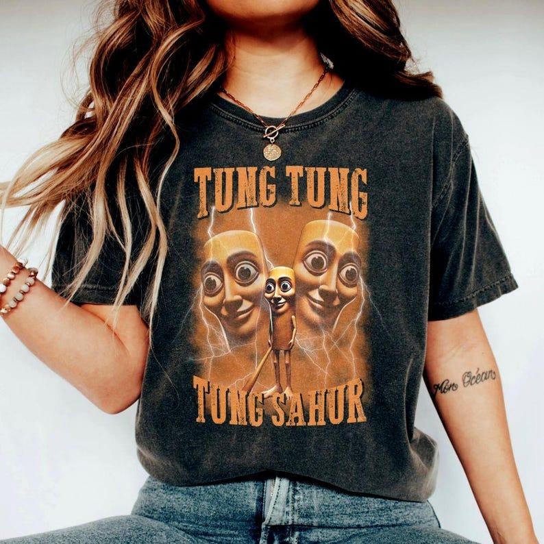 Tung Tung Tung Sahur Meme Shirt, Funny Baseball Bat Italian Brainrot Tee, Dank Weird Humor T-shirt, Unhinged Internet...