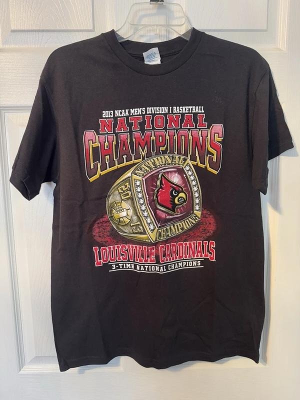 University Of Louisville 2013 NCAA Unisex T-shirt Sweatshirt Hoodie 19 | CiraTrend.com