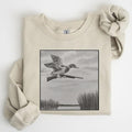 Vintage 90s Mallard Duck Unisex Sweatshirt Hoodie Tshirt , Hunting Season husbands Cute Hunting Duck National Day Cotton...