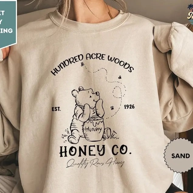 Vintage Hundred Acre Woods, Honey Co Sweatshirt, Retro Winnie The Pooh Est 1926, Classic Pooh Bear Crewneck T-Shirts, Hoodie