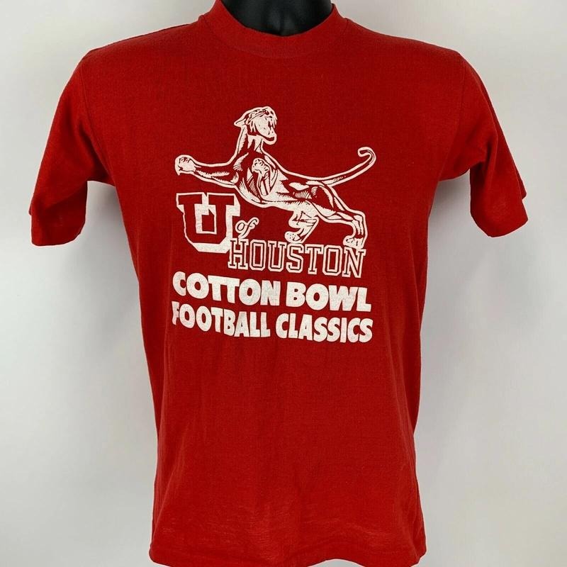 Vintage U of Houston Cougars Bowl Football 70s RedUnisex T-shirt Sweatshirt Hoodie #11 | CiraTrend.com