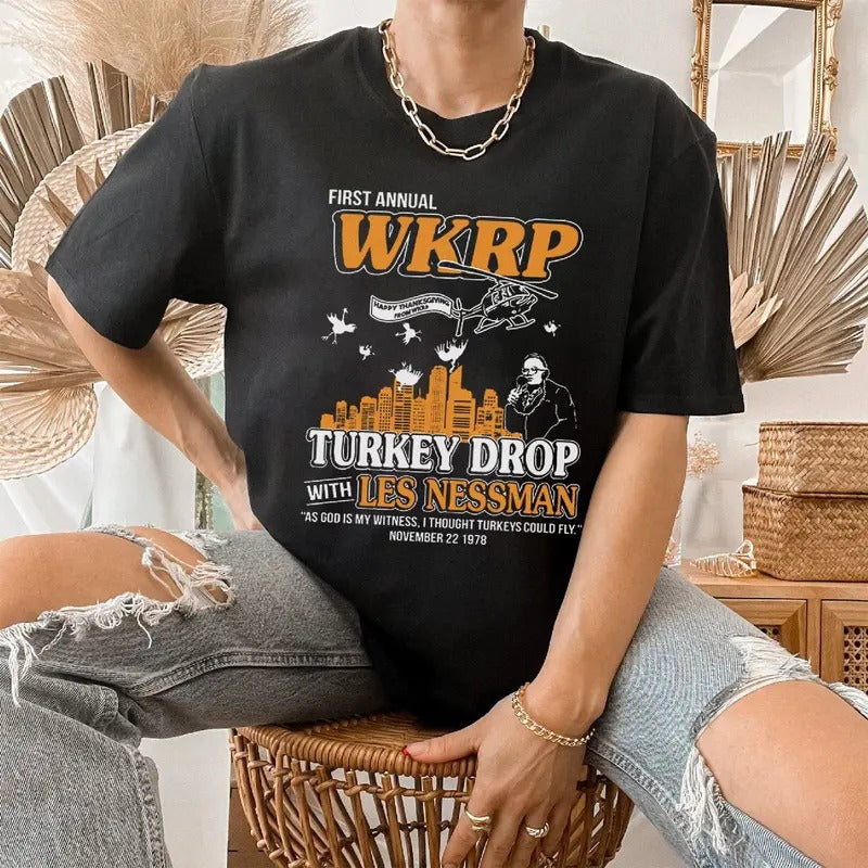 WKRP in Cincinnati Vintage Movie Tee, First Annual WKRP Thanksgiving Day Turkey Drop With Les Nessman T-Shirt Hoodie,...