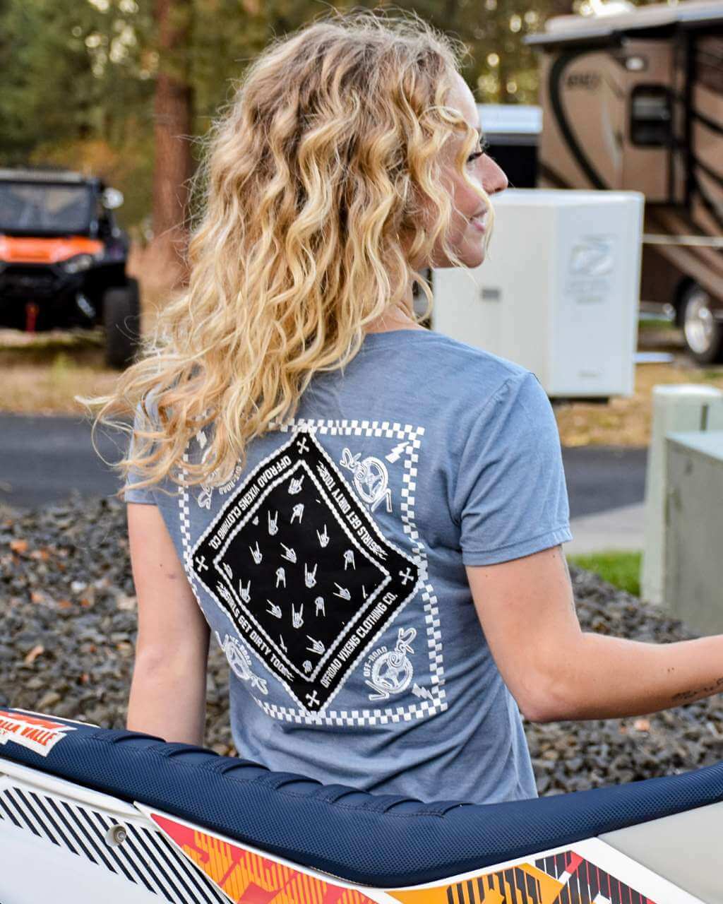 Bandana Ladies V Neck Tee Hoodie, Sweatshirt | CiraTrend.com (Image 2)