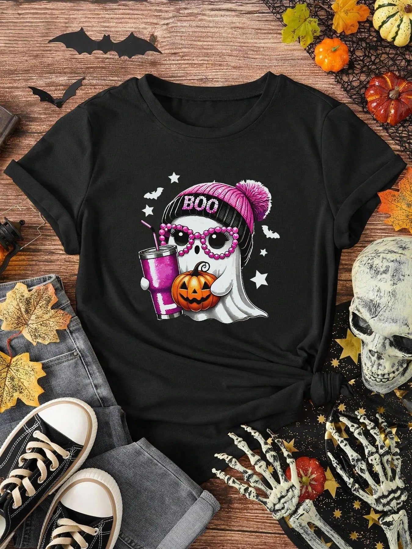 Women's Ghost Print Round Neck Graphic Tee, Vintage Trendy Casual Halloween Themed Short Sleeve T-shirt for Daily Wear, Ladies Summer Outfit