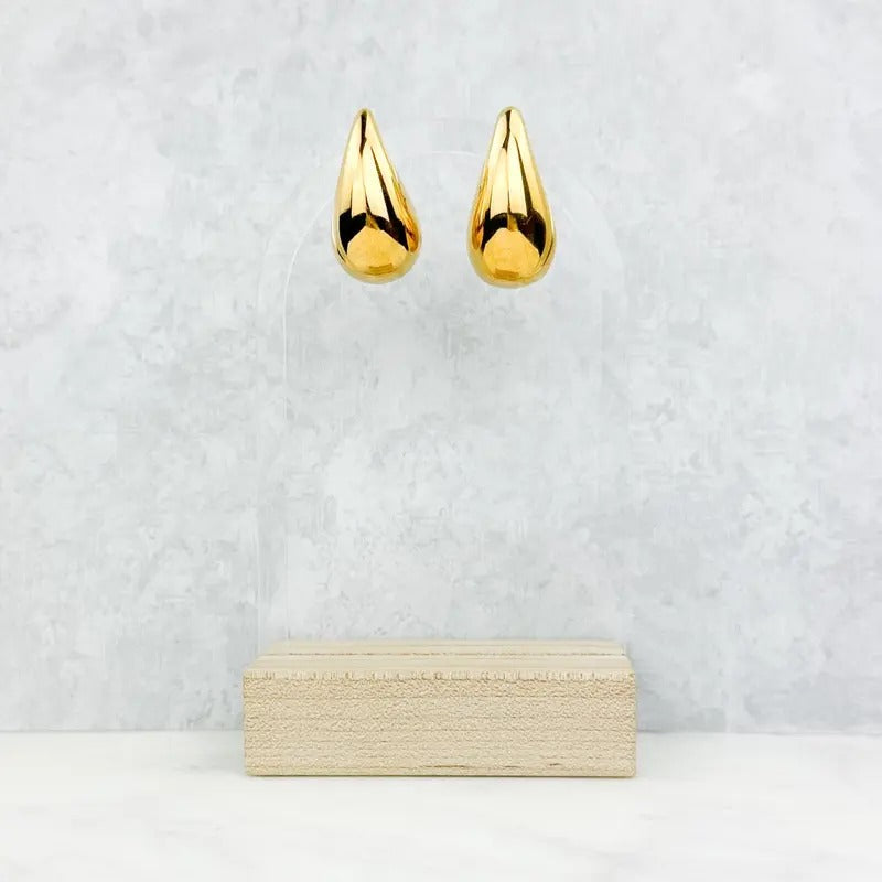 XL Lauren Earrings T-Shirts, Hoodie, Sweatshirt | CiraTrend.com