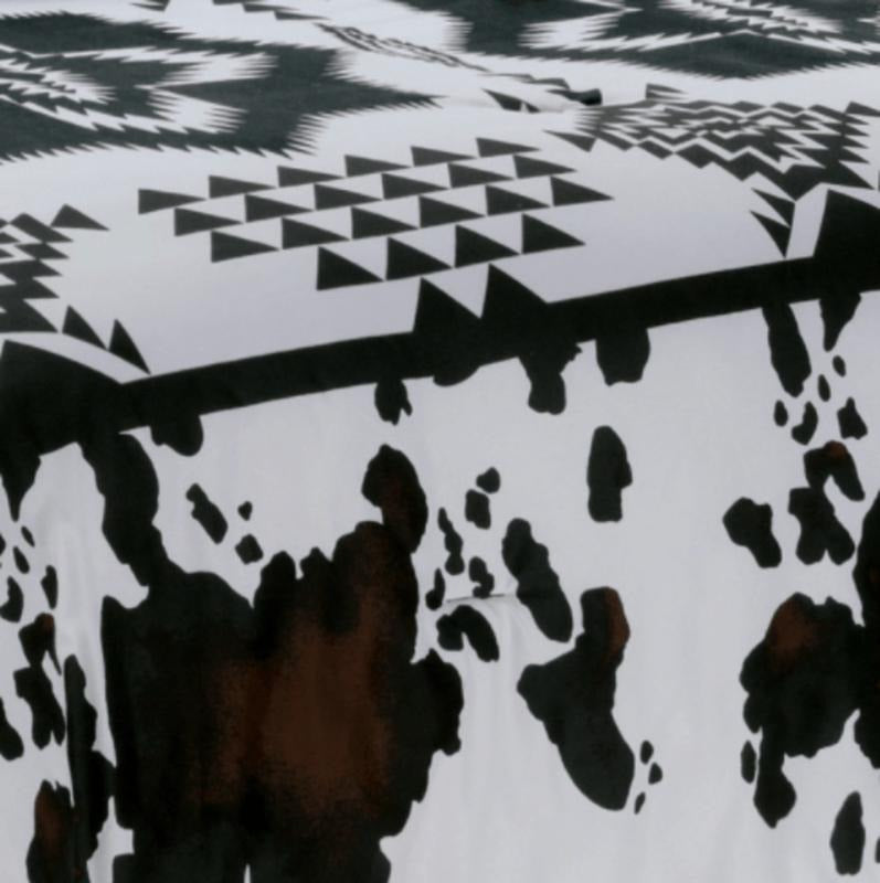 ZThe Black Print 4 Piece Cow Sheet Set T-Shirts, Hoodie, Sweatshirt | CiraTrend.com