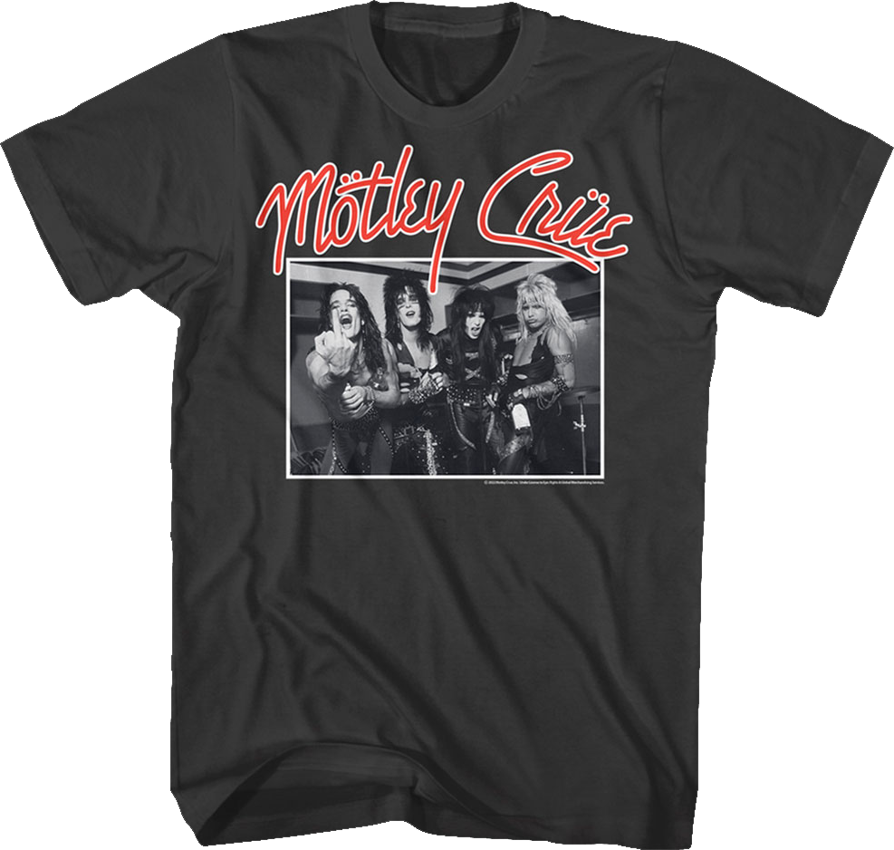 Backstage Photo Motley Crue T-Shirt Hoodie, Sweatshirt | CiraTrend.com (Image 1)