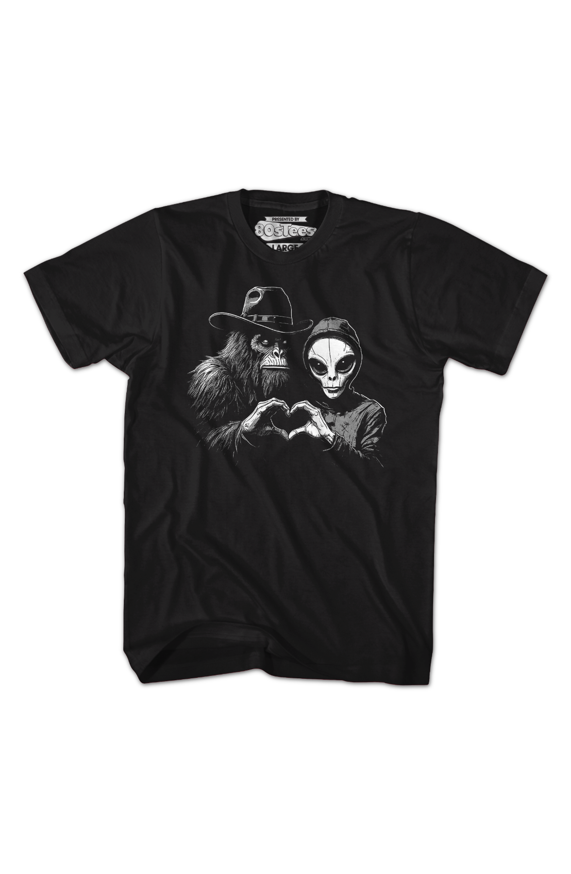 Bigfoot & Alien Love T-Shirt Hoodie, Sweatshirt | CiraTrend.com (Image 2)
