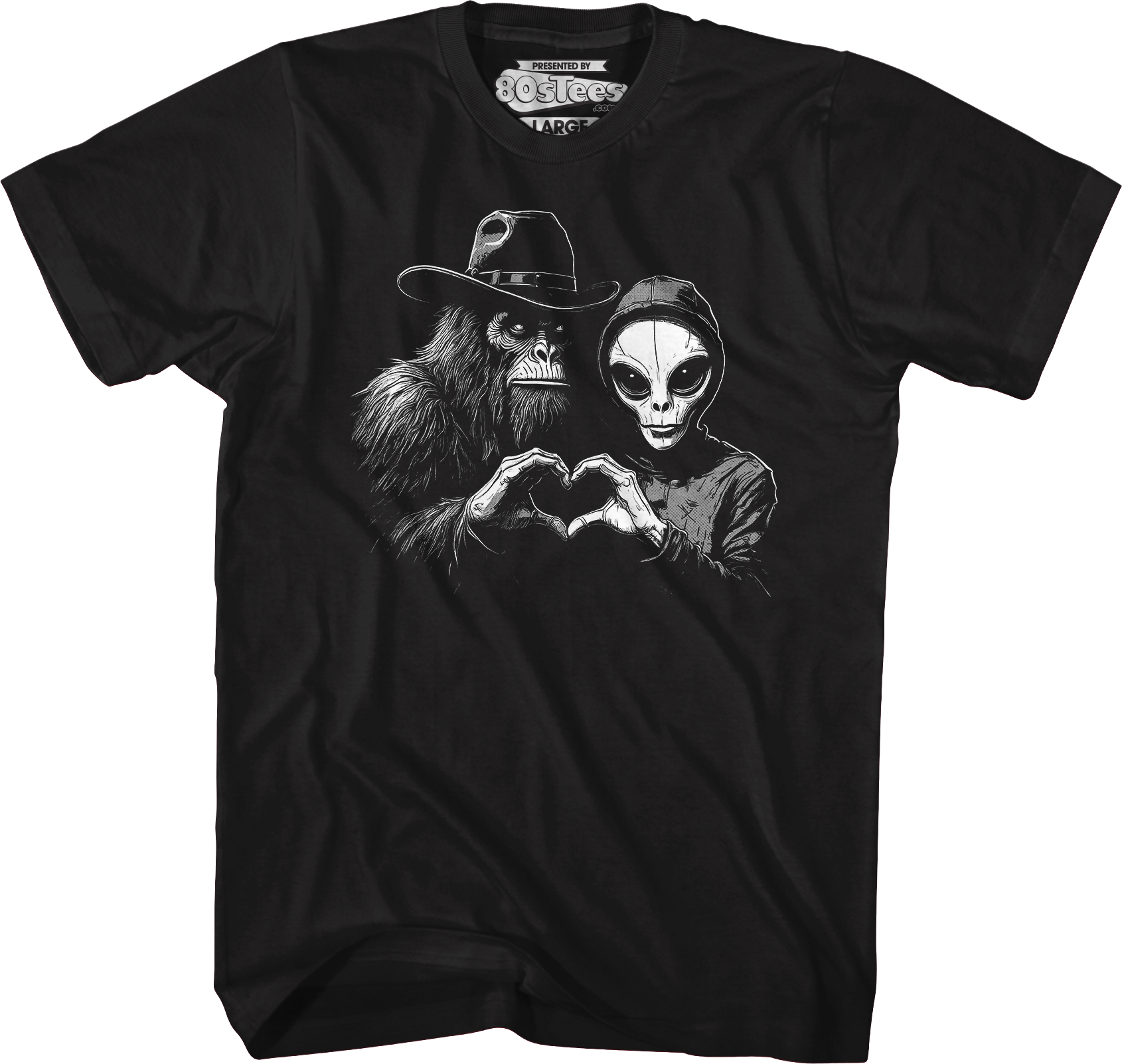 Bigfoot & Alien Love T-Shirt Hoodie, Sweatshirt | CiraTrend.com (Image 1)