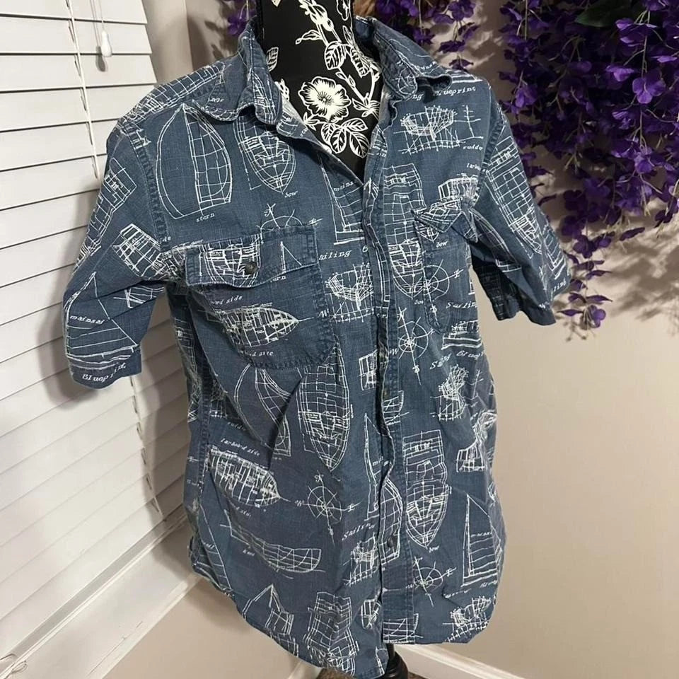 Super cool Basic Editions short sleeve button-up