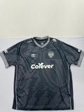 Umbro Black Zigzag V-Neck Jersey XL Short Sleeve 100% Polyester