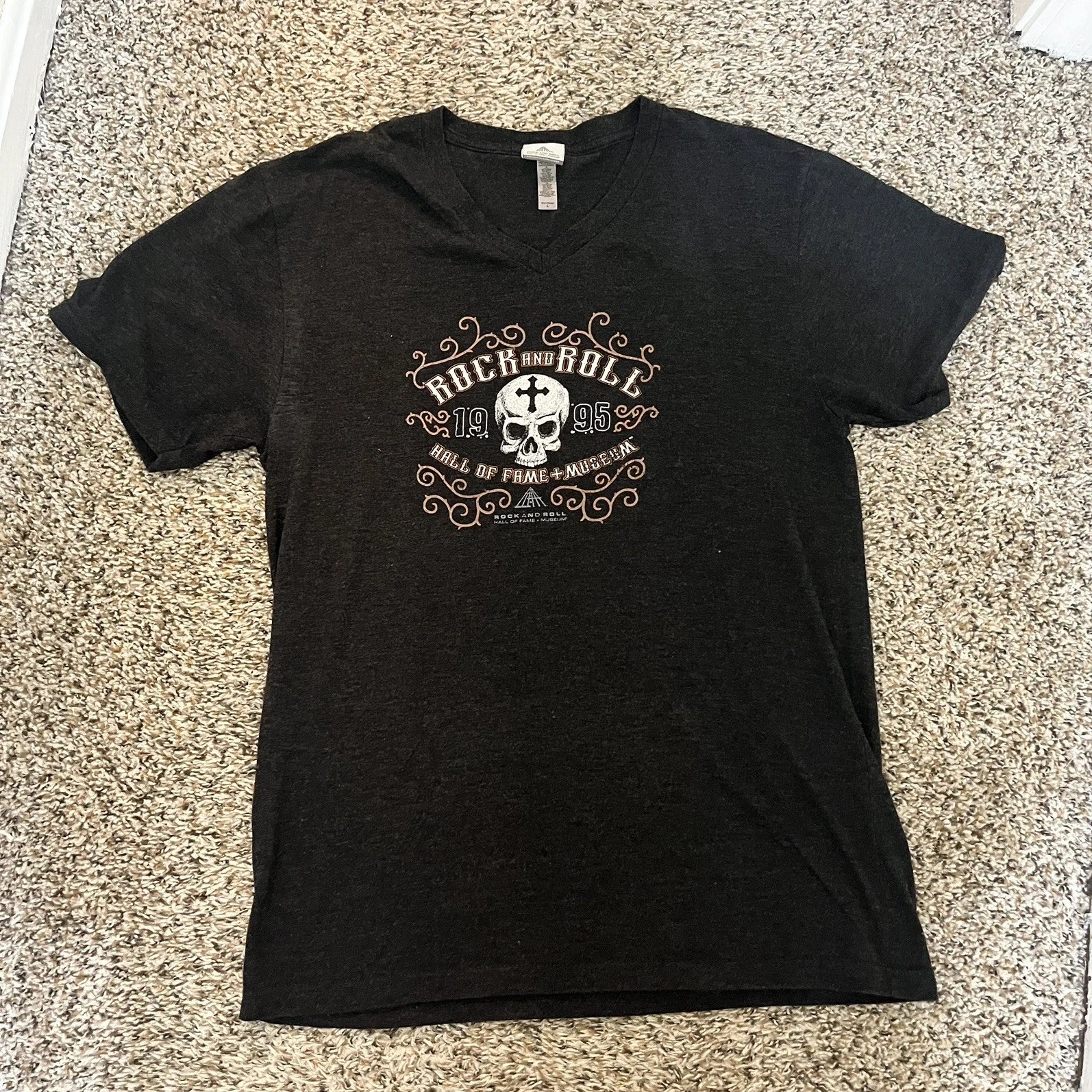 Rock & Roll Hall of Fame T-Shirt Shirt Size Large