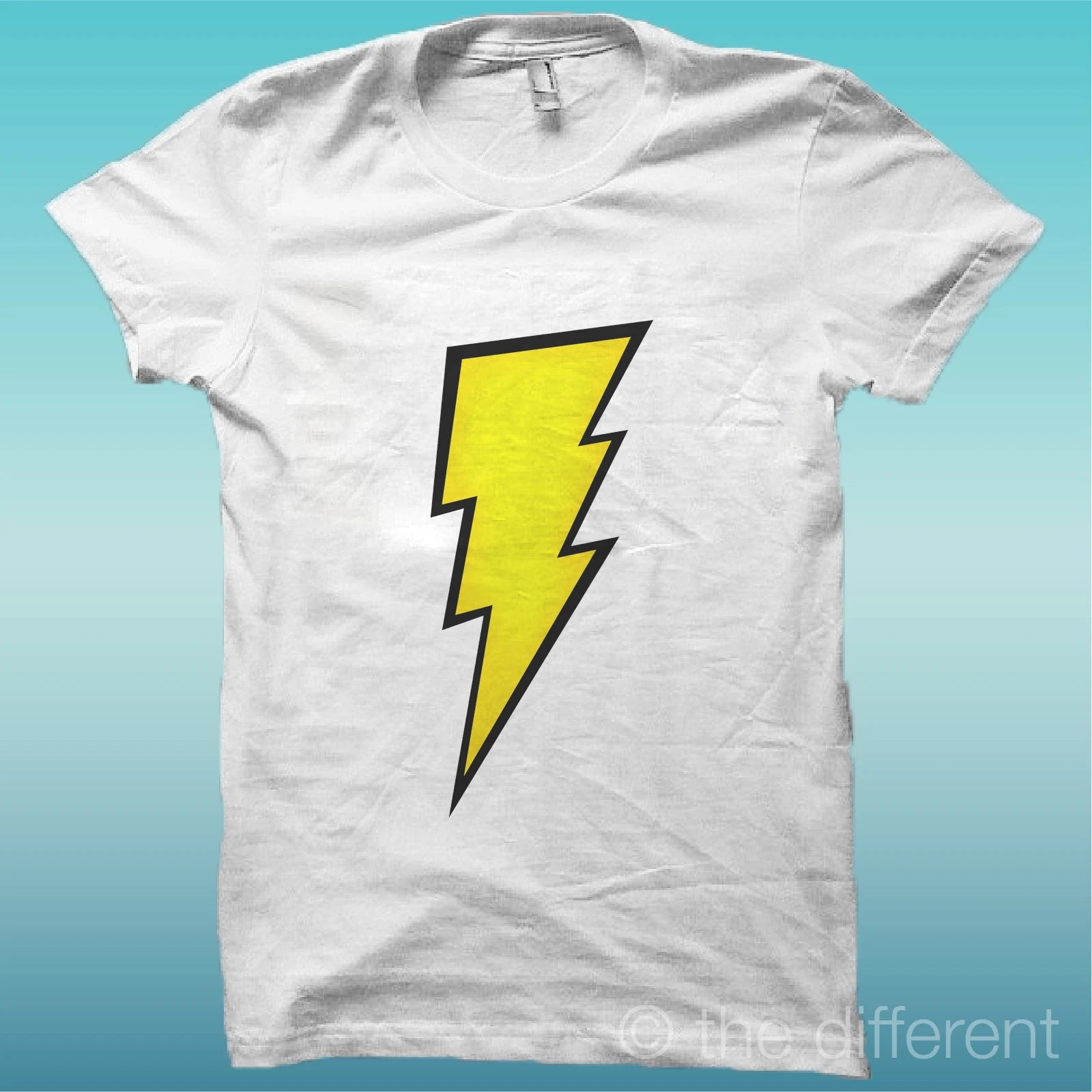 T-SHIRT " FLASH SIMBOLO POP ART "BIANCO THE HAPPINESS IS HAVE MY T-SHIRT NEW