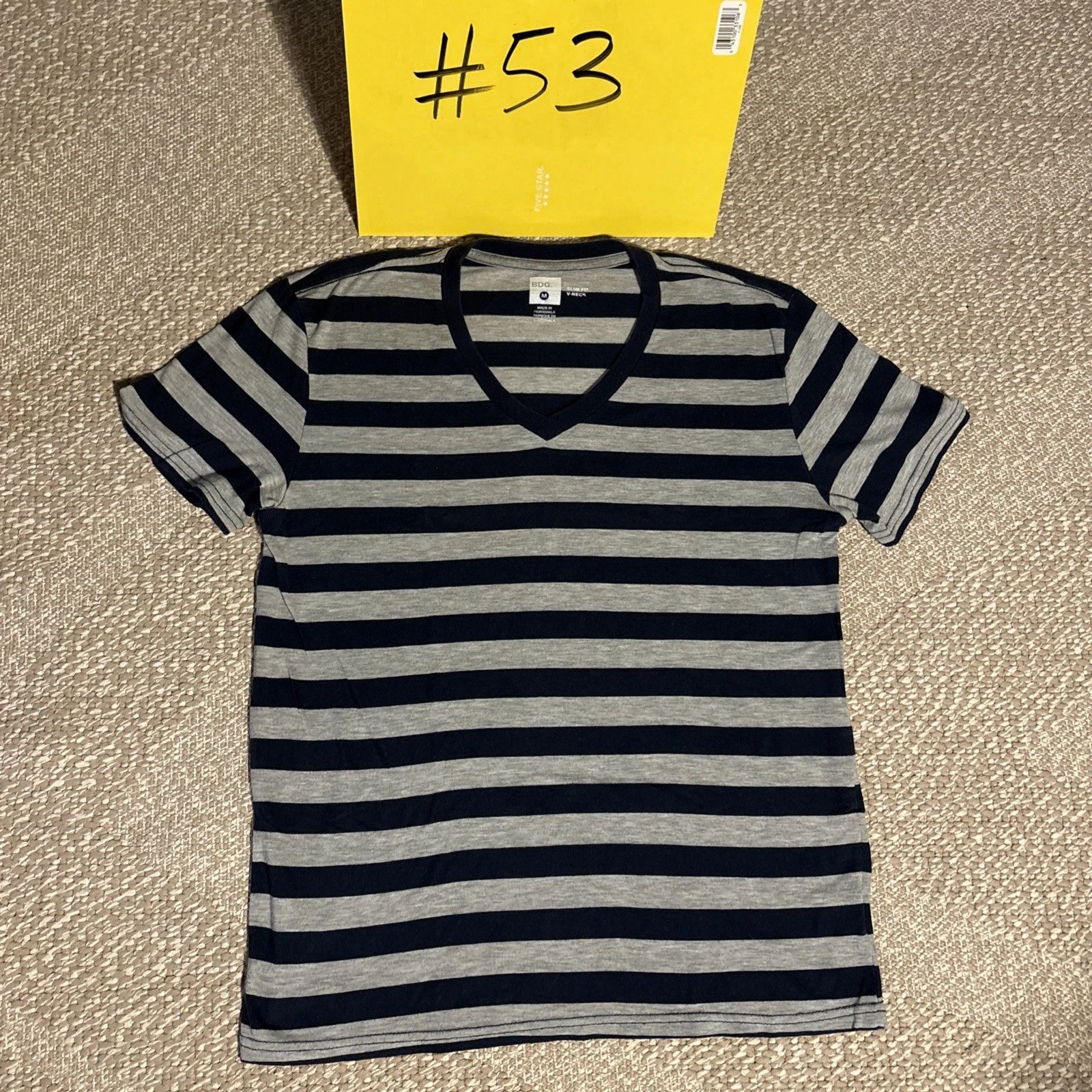 BDG Urban Outfitters Navy Gray Striped V-Neck T-Shirt Men’s Size medium