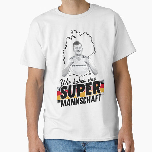 Cheer for Die Mannschaft and Toni Kroos T-Shirt by Designfordream