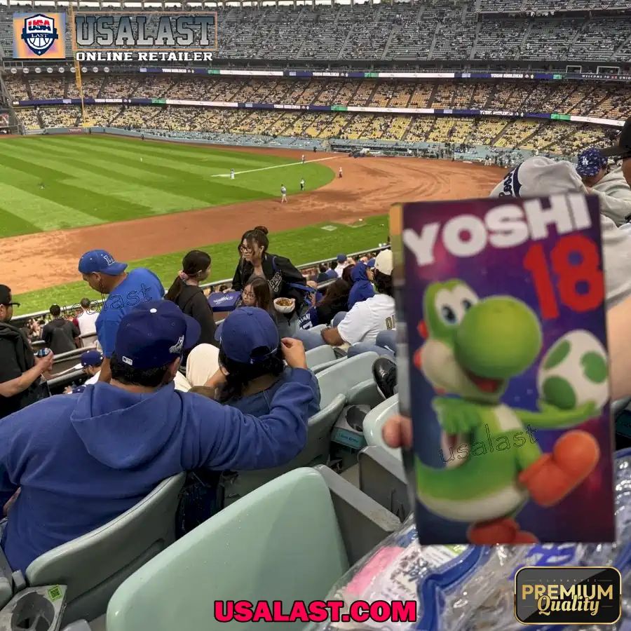 Yoshi #18 Jersey Los Angeles Dodgers Bobblehead