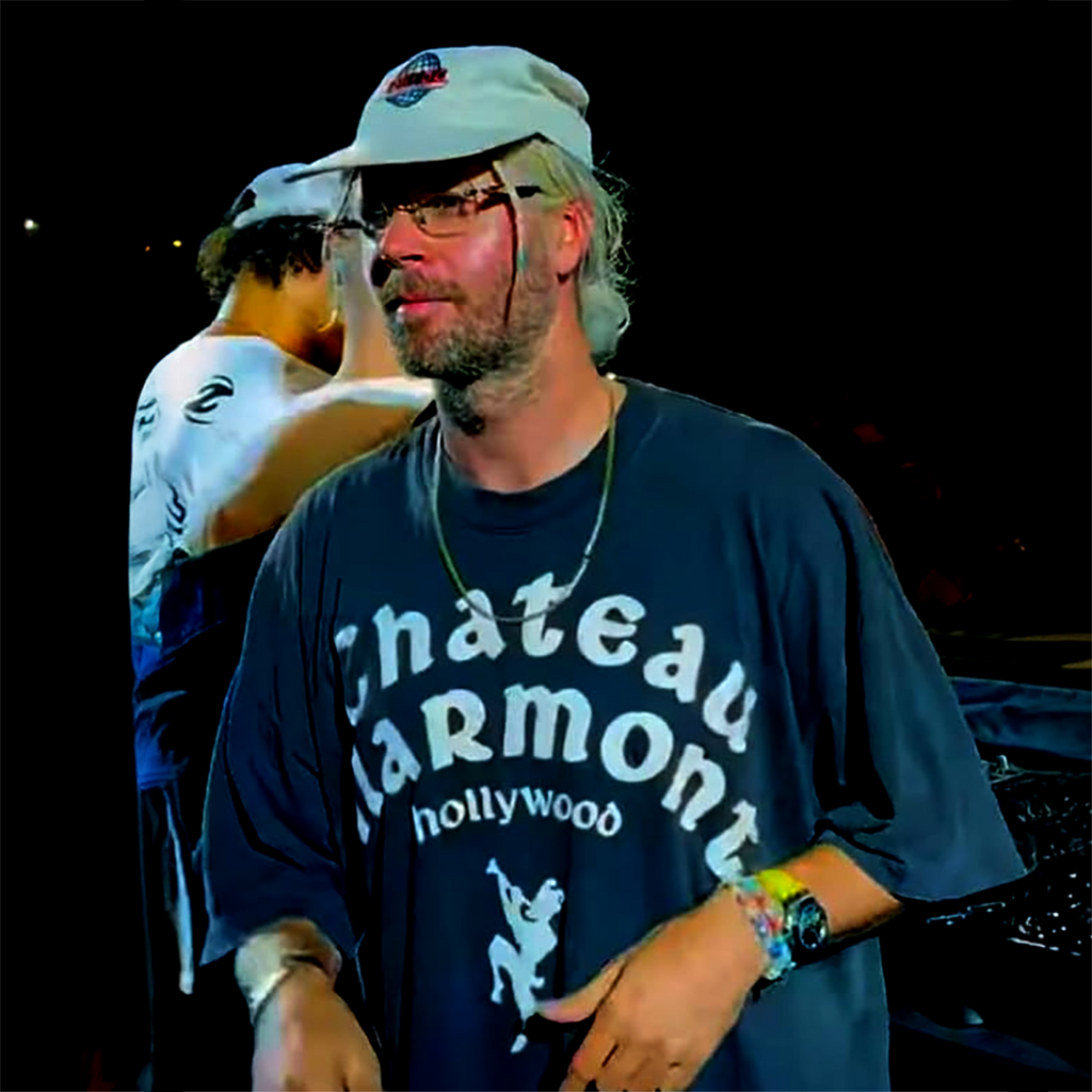 90s CHATEAU MARMONT 'HOLLYWOOD' RARE WASHED BLACK T-SHIRT